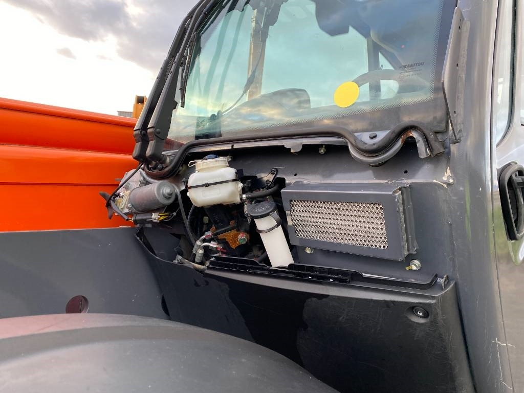 Teleskopski upravljač Manitou MT1840easy 75D ST5S1 Model 2021 endommagé: slika 11 Teleskopski upravljač Manitou MT1840easy 75D ST5S1 Model 2021 endommagé: slika 11