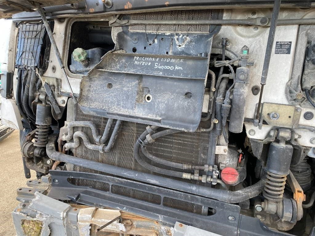 Kamion cisterna Mercedes-Benz ACTROS Mp2 2536/6x2 BVM -ACMAR CRAON Z12341: slika 9 Kamion cisterna Mercedes-Benz ACTROS Mp2 2536/6x2 BVM -ACMAR CRAON Z12341: slika 9