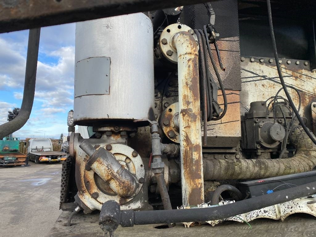 Kamion cisterna Mercedes-Benz ACTROS Mp2 2536/6x2 BVM -ACMAR CRAON Z12341: slika 26 Kamion cisterna Mercedes-Benz ACTROS Mp2 2536/6x2 BVM -ACMAR CRAON Z12341: slika 26