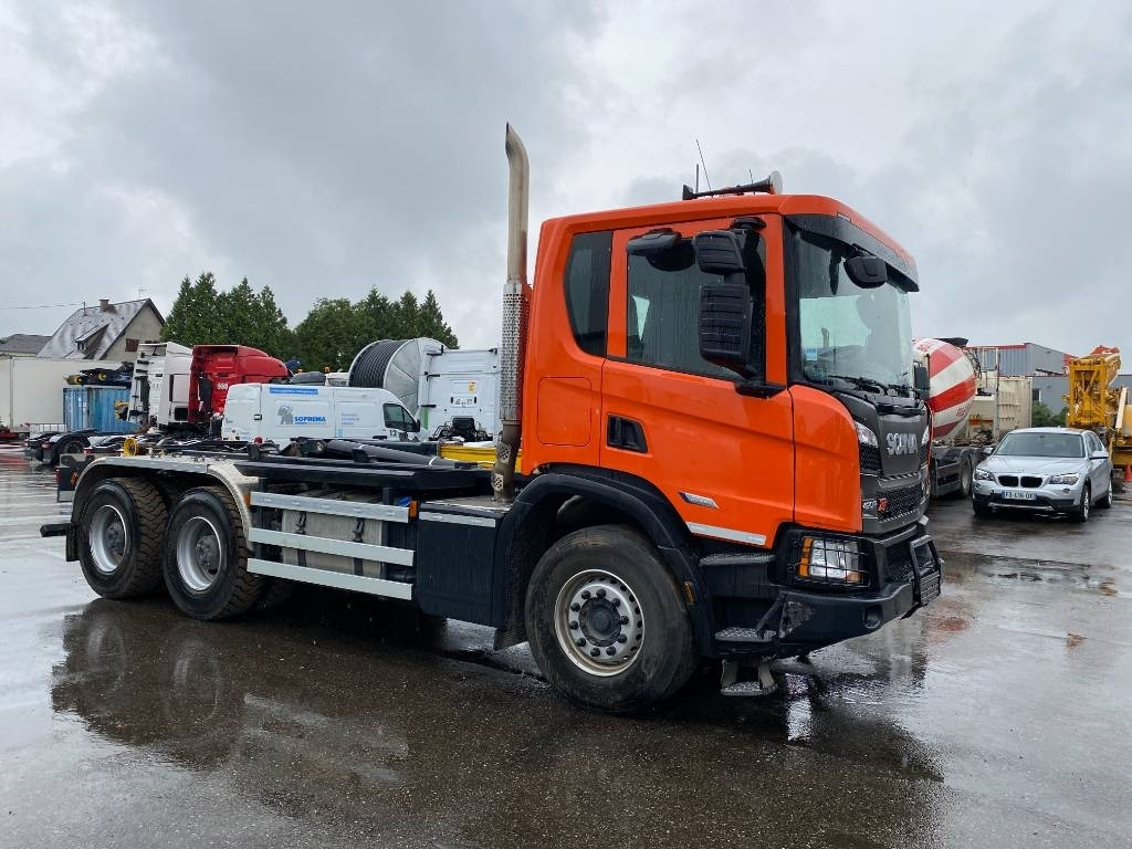 Scania P420 XT-3Pedales / PALFINGER PTH20SLD5 endommagé - Kamion sa hidrauličnom kukom: slika 4 Scania P420 XT-3Pedales / PALFINGER PTH20SLD5 endommagé - Kamion sa hidrauličnom kukom: slika 4
