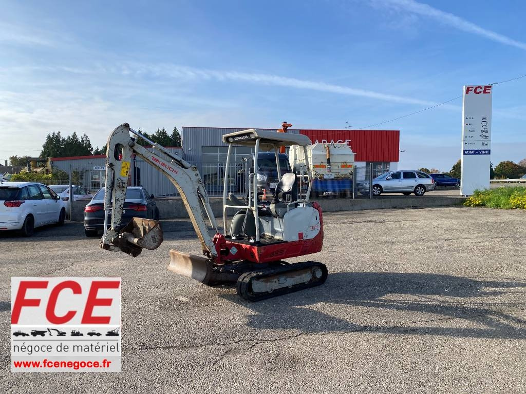 Takeuchi TB 216 /1er Main endommagée  - Mini bager: slika 1 Takeuchi TB 216 /1er Main endommagée  - Mini bager: slika 1