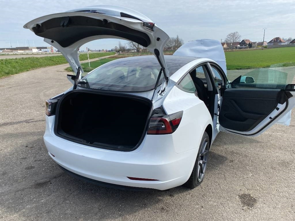 Limuzina Tesla MODEL 3 - 5YJ3 Rwd Origine Française: slika 21