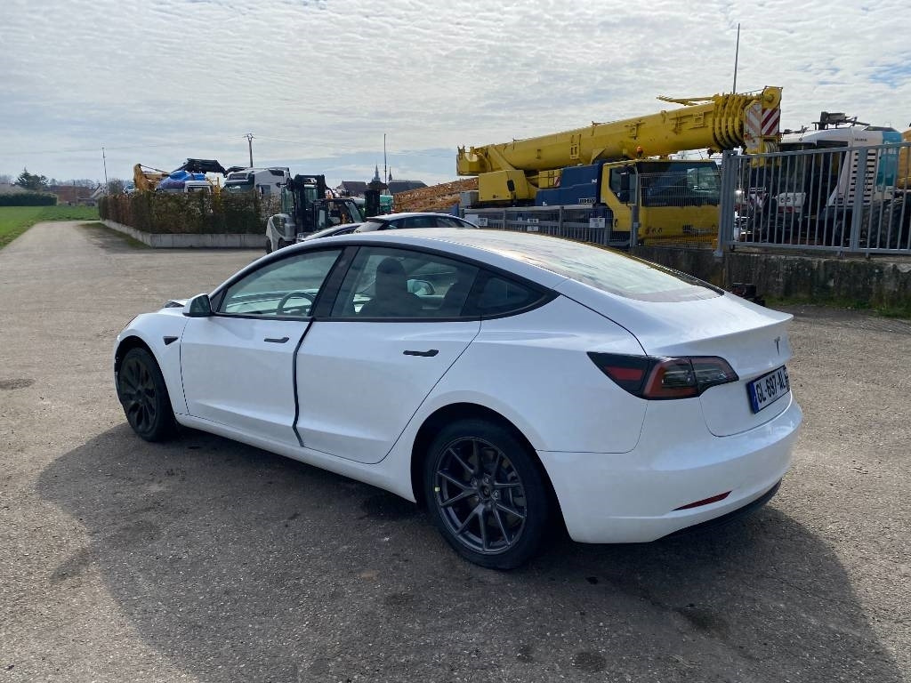 Limuzina Tesla MODEL 3 - 5YJ3 Rwd Origine Française: slika 6