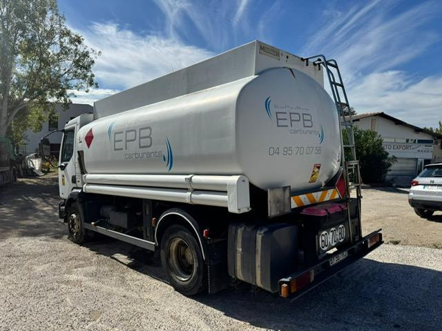 Kamion cisterna za prevoz goriva Renault MIDLUM 210 CITERNE MERCERON 11000 L 4 COMPARTIMENTS: slika 7
