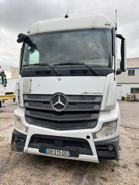 Mercedes ACTROS 1845 - Tegljač: slika 3 Mercedes ACTROS 1845 - Tegljač: slika 3