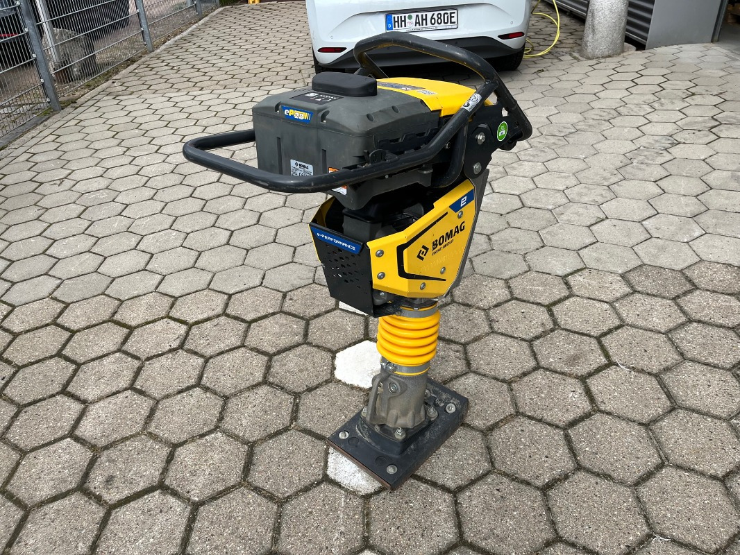 Bomag BT60E - Građevinska mašina: slika 2 Bomag BT60E - Građevinska mašina: slika 2