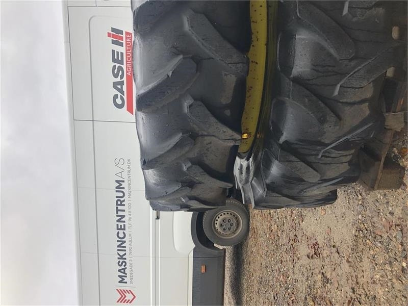 Michelin 14.9 R38  - Guma za Poljoprivredna mašina: slika 1 Michelin 14.9 R38  - Guma za Poljoprivredna mašina: slika 1