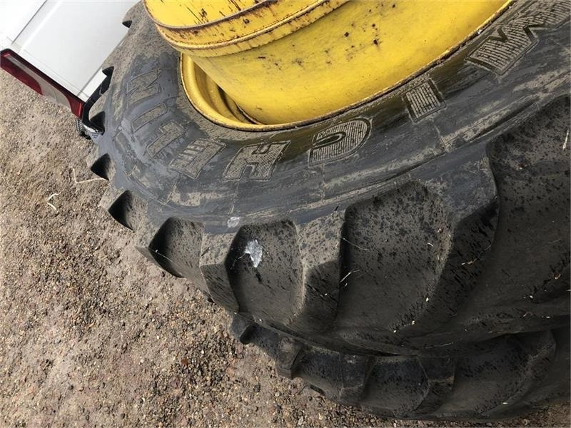 Michelin 650/65-42  - Guma za Poljoprivredna mašina: slika 2 Michelin 650/65-42  - Guma za Poljoprivredna mašina: slika 2