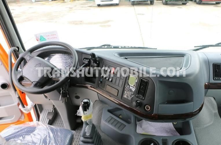 Sinotruk HOWO 6X6 ALL-WHEEL DRIVE - Tegljač: slika 2 Sinotruk HOWO 6X6 ALL-WHEEL DRIVE - Tegljač: slika 2