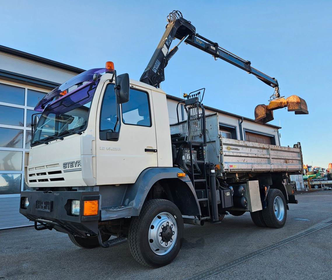 MAN LE 14.250 4x4 HIAB 077BS-2 Kran Greifer - Istovarivač, Kamion sa dizalicom: slika 1 MAN LE 14.250 4x4 HIAB 077BS-2 Kran Greifer - Istovarivač, Kamion sa dizalicom: slika 1