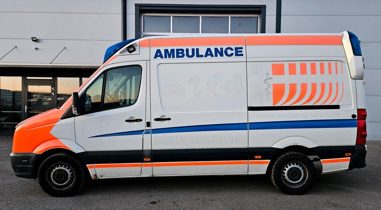 Volkswagen CRAFTER TDI Ambulance RTW L2H2 DLOUHY - Vozilo hitne pomoći: slika 2 Volkswagen CRAFTER TDI Ambulance RTW L2H2 DLOUHY - Vozilo hitne pomoći: slika 2