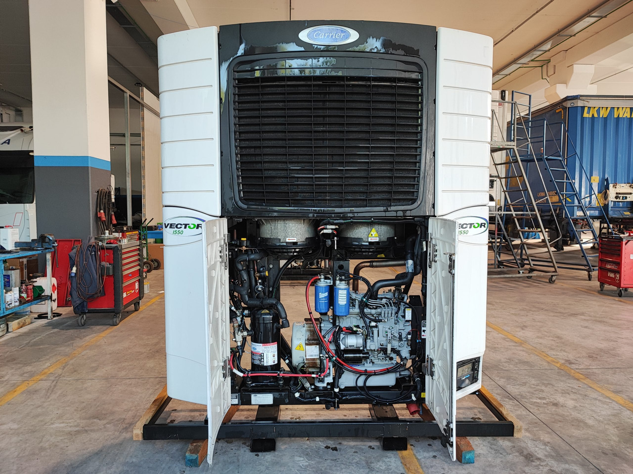 Motore Frigo Carrier Vector 1550 - Frižider: slika 2 Motore Frigo Carrier Vector 1550 - Frižider: slika 2