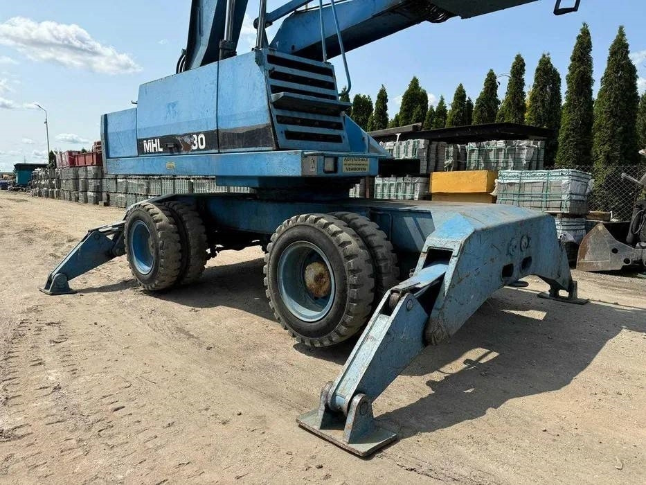 Koparka przeładunkowa Fuchs MHL 330 - Bager za obradu otpada/ Industrije: slika 5 Koparka przeładunkowa Fuchs MHL 330 - Bager za obradu otpada/ Industrije: slika 5