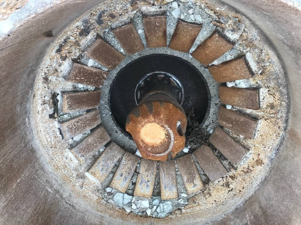 Morgardshammar Symons Cone crusher Kruszarka stożkowa - Konusna drobilica: slika 5 Morgardshammar Symons Cone crusher Kruszarka stożkowa - Konusna drobilica: slika 5