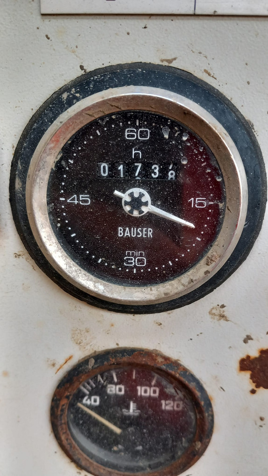 PUTZMEISTER 1407 - Stacionarna pumpa za beton: slika 2 PUTZMEISTER 1407 - Stacionarna pumpa za beton: slika 2