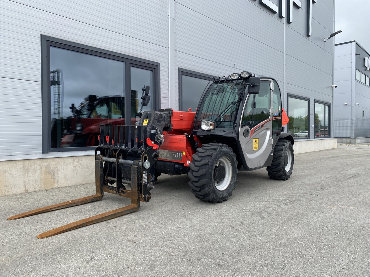 Manitou MT625H - Teleskopski upravljač: slika 1 Manitou MT625H - Teleskopski upravljač: slika 1