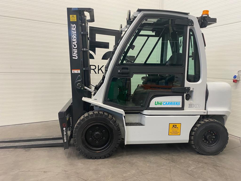 Unicarriers YG1D2A30Q - Dizel viljuškar: slika 2 Unicarriers YG1D2A30Q - Dizel viljuškar: slika 2