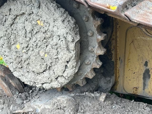 CAT D5N LGP PAT - Buldožer: slika 5 CAT D5N LGP PAT - Buldožer: slika 5