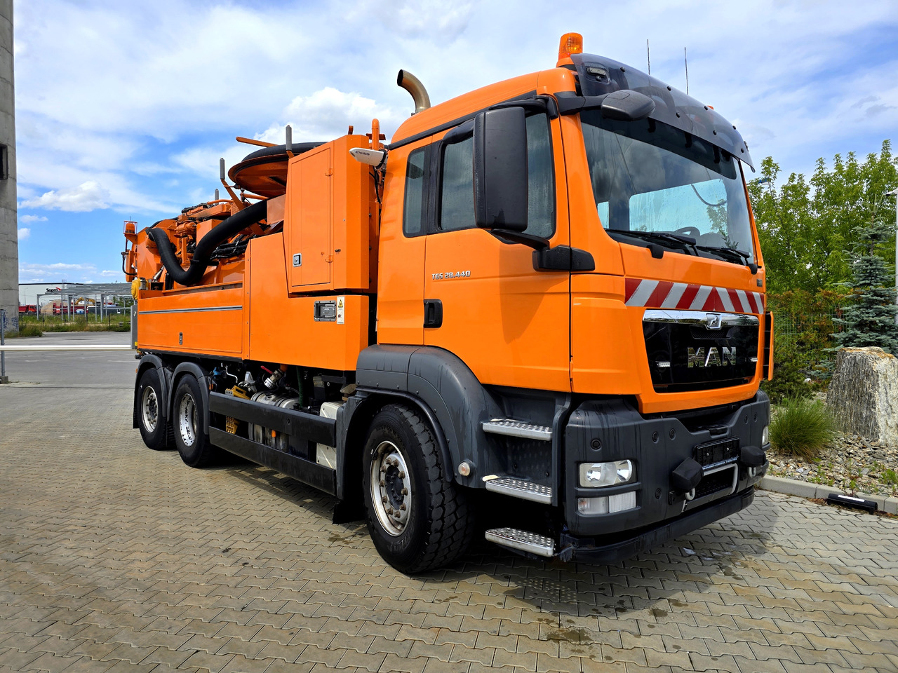 MAN TGS 28.440 - Vakuumska cisterna: slika 3 MAN TGS 28.440 - Vakuumska cisterna: slika 3