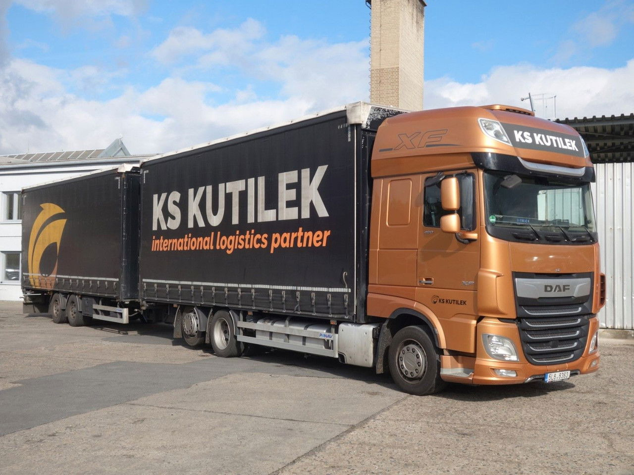 DAF XF 480 SSC, 120 cbm, Durchfahren - Kamion sa ceradom: slika 2 DAF XF 480 SSC, 120 cbm, Durchfahren - Kamion sa ceradom: slika 2