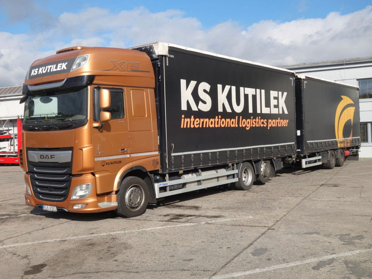 DAF XF 480 SSC, 120 cbm, Durchfahren - Kamion sa ceradom: slika 1 DAF XF 480 SSC, 120 cbm, Durchfahren - Kamion sa ceradom: slika 1