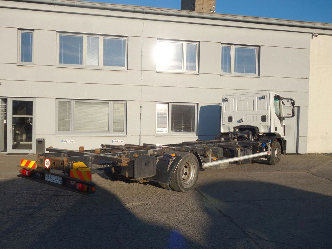 Iveco EuroCargo 150 150E 250 Wechselfahrgestel, BDFl - Kamion za prevoz kontejnera/ Kamion sa promenjivim sandukom: slika 3 Iveco EuroCargo 150 150E 250 Wechselfahrgestel, BDFl - Kamion za prevoz kontejnera/ Kamion sa promenjivim sandukom: slika 3