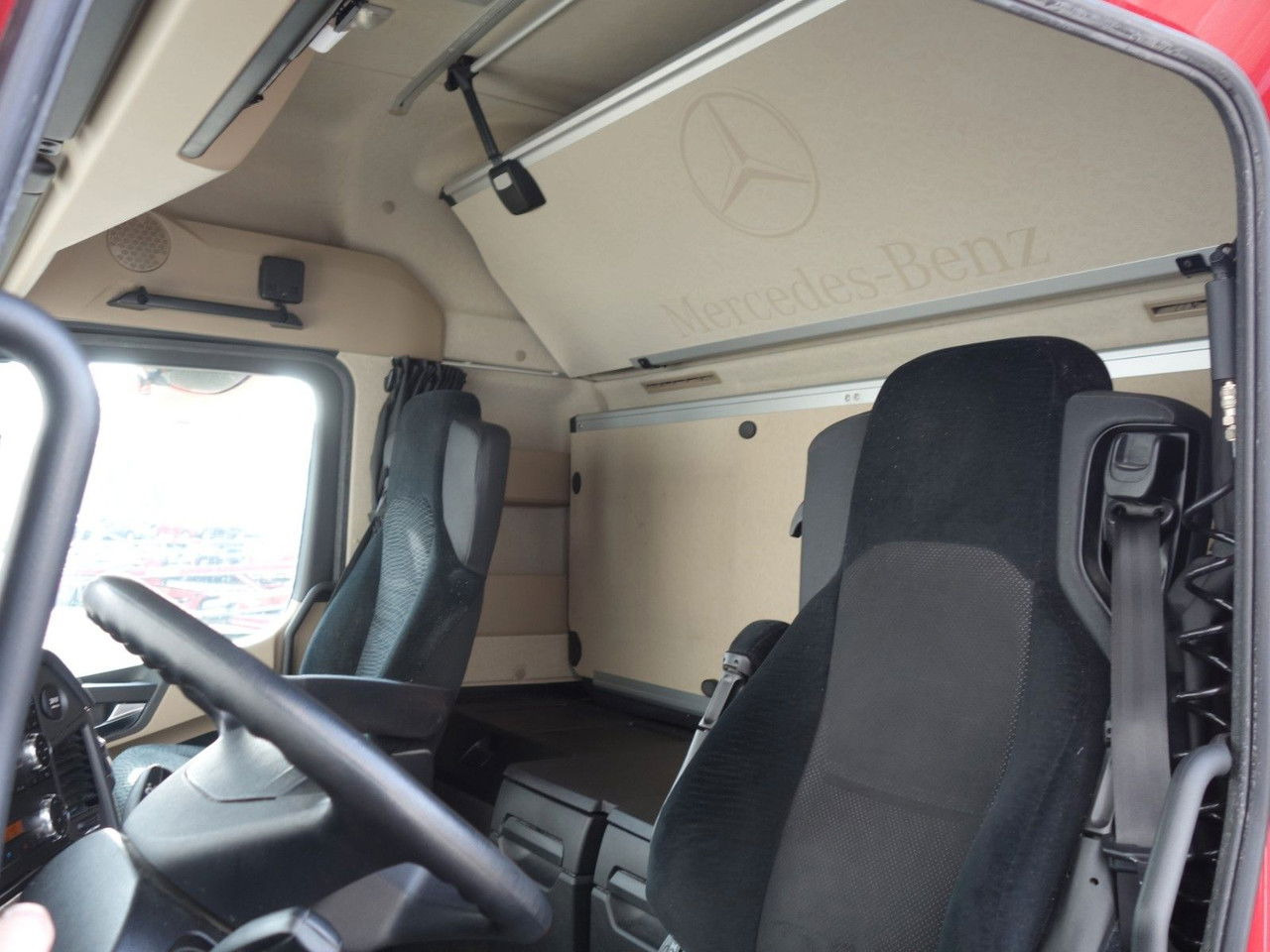 Tegljač Mercedes-Benz Actros 1845 Lsnrl, Lowdeck, Standklima, 2 Stk.: slika 10