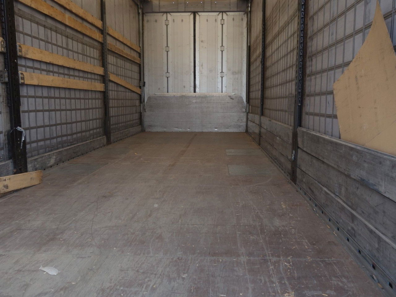 Kamion sa ceradom Volvo FH 460 XL 6x2, 120 cbm, Durchfahren: slika 6