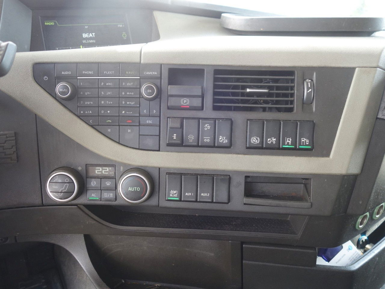 Kamion sa ceradom Volvo FH 460 XL 6x2, 120 cbm, Durchfahren: slika 20