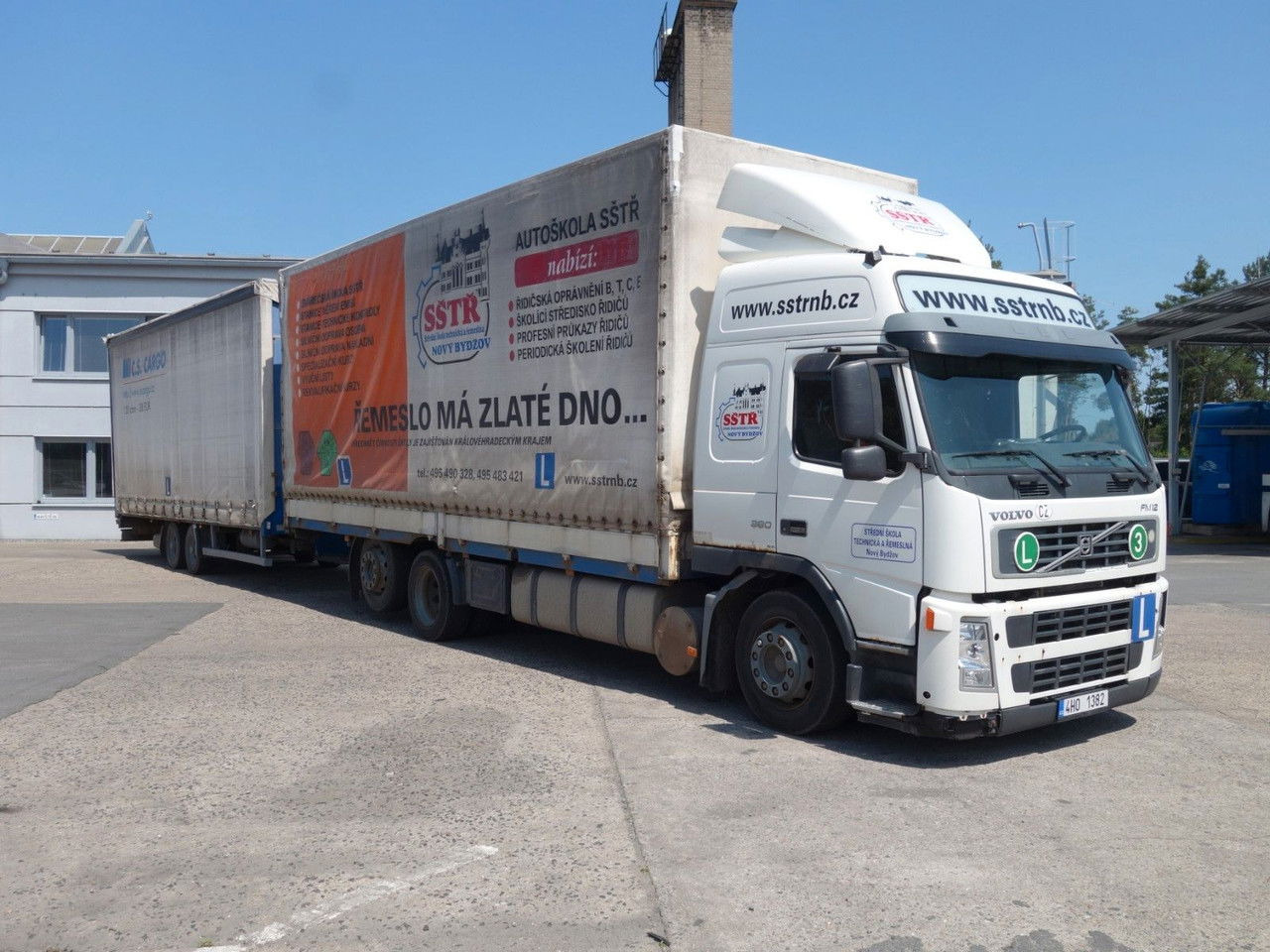 Volvo FM 380 6x2 + Panav Anhänger - Kamion sa ceradom: slika 3 Volvo FM 380 6x2 + Panav Anhänger - Kamion sa ceradom: slika 3