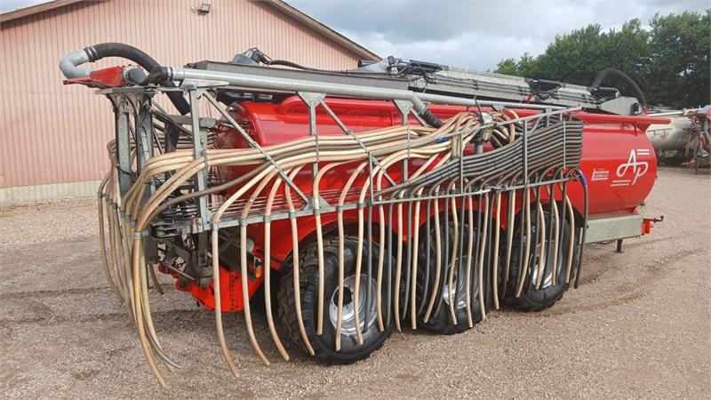 AP GV 25 m. 24 slangbom - Cisterna za osoku: slika 3 AP GV 25 m. 24 slangbom - Cisterna za osoku: slika 3