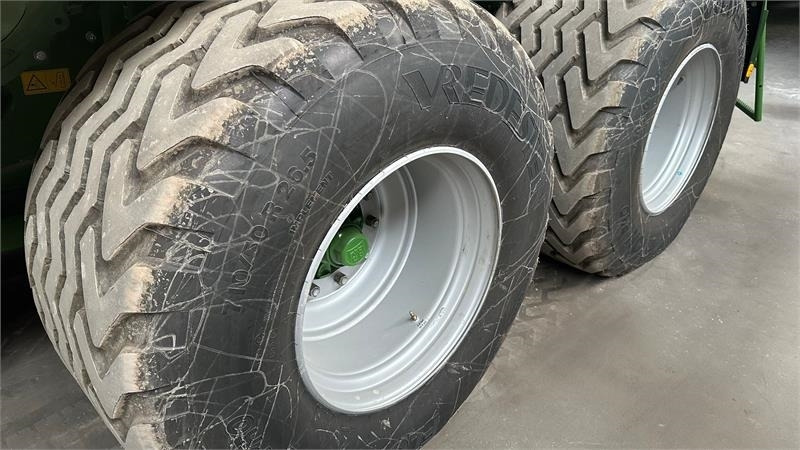 Krone Big Pack 1290 HDP II XC - Balirka za kockaste bale: slika 3 Krone Big Pack 1290 HDP II XC - Balirka za kockaste bale: slika 3