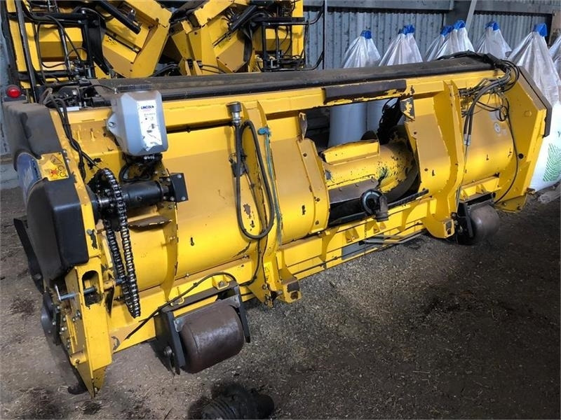 New Holland - Oprema za prevrtanje i razlaganje: slika 2 New Holland - Oprema za prevrtanje i razlaganje: slika 2