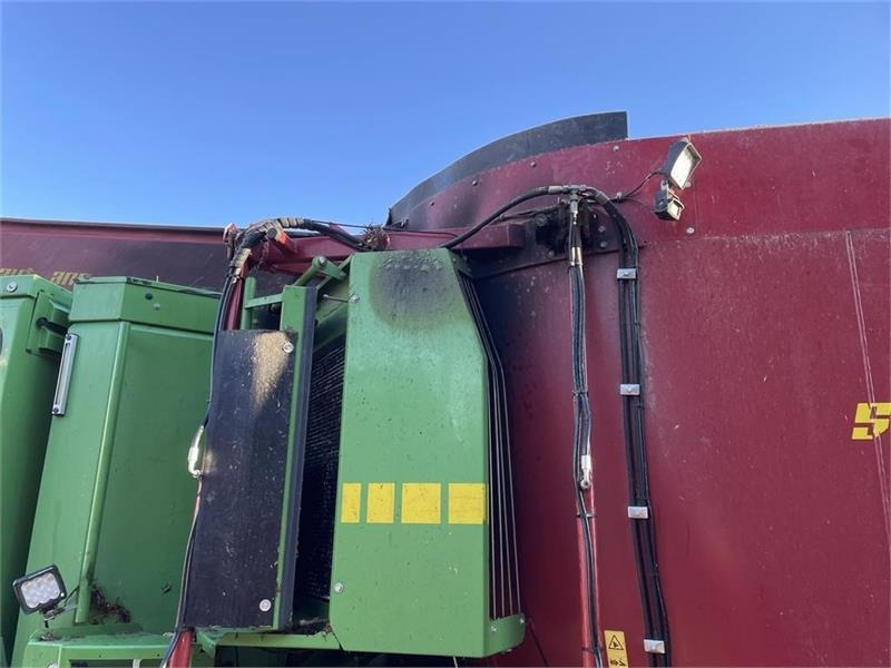 Prikolica za mešanje stočne hrane Strautmann Verti-Mix SF1702 Selvkørende blander: slika 11