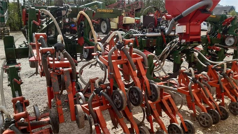 Thyregod TRV 12 - Oprema za obradu zemljišta: slika 5 Thyregod TRV 12 - Oprema za obradu zemljišta: slika 5