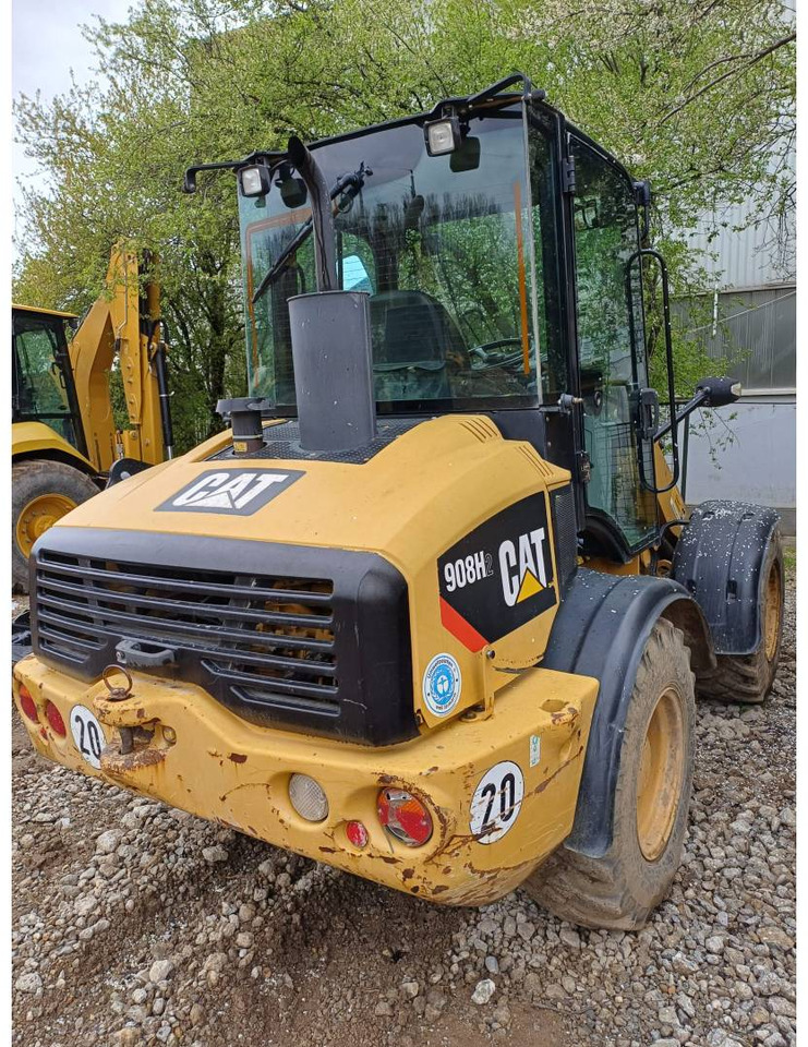 CAT 908H2 - Utovarivač točkaš: slika 3 CAT 908H2 - Utovarivač točkaš: slika 3