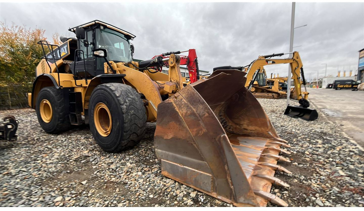 CAT 966KXE - Utovarivač točkaš: slika 2 CAT 966KXE - Utovarivač točkaš: slika 2