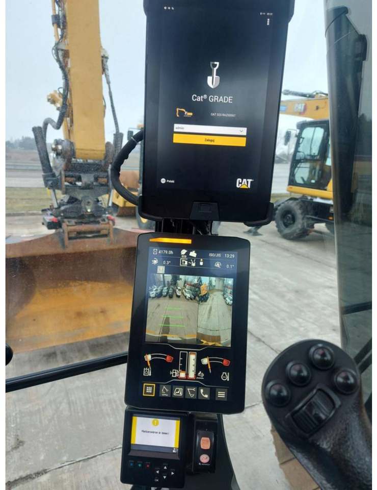 CAT 323 - Bager guseničar: slika 5 CAT 323 - Bager guseničar: slika 5