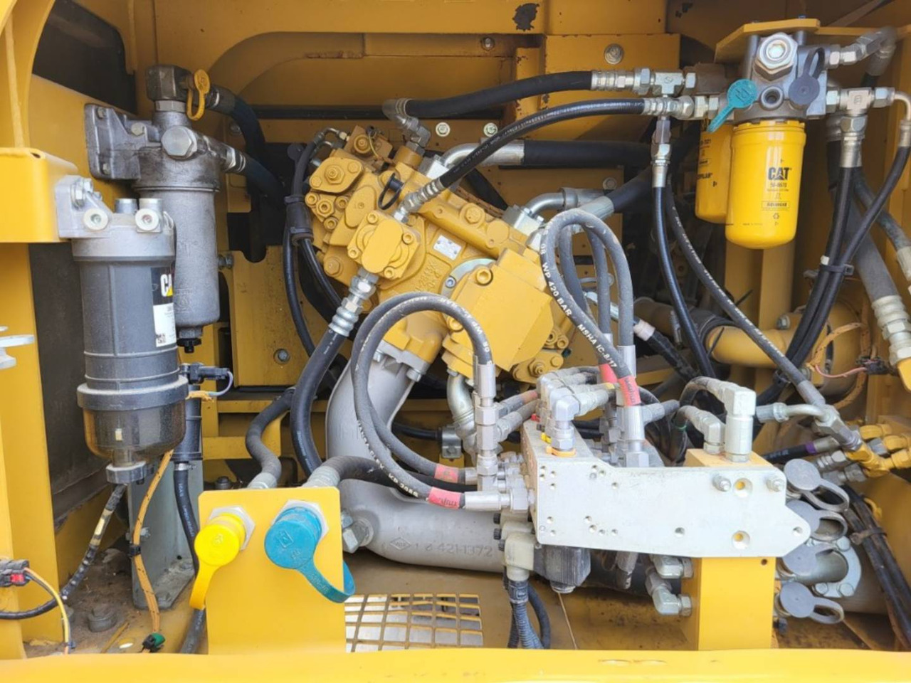 Bager guseničar CAT 326FLN: slika 7