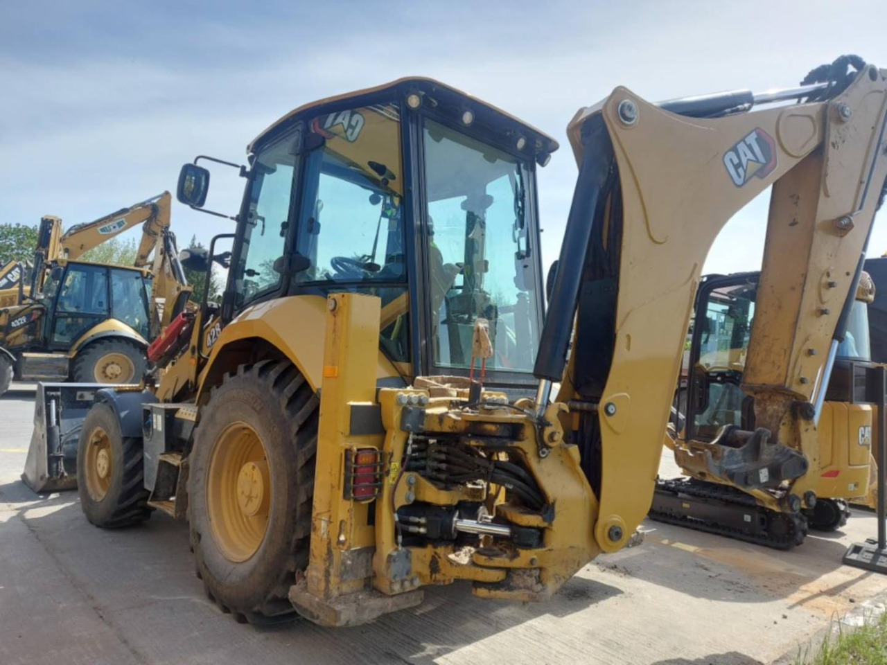 CAT 428 - Bager utovarivač: slika 4 CAT 428 - Bager utovarivač: slika 4