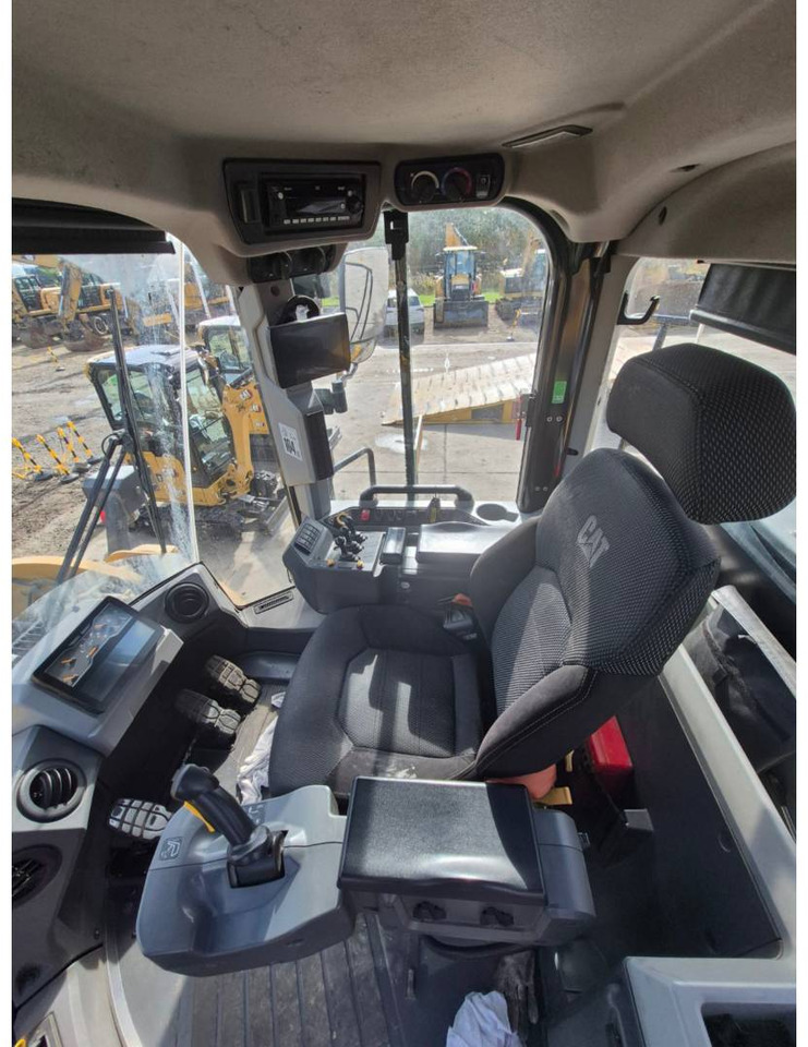 CAT 950 - Utovarivač točkaš: slika 5 CAT 950 - Utovarivač točkaš: slika 5