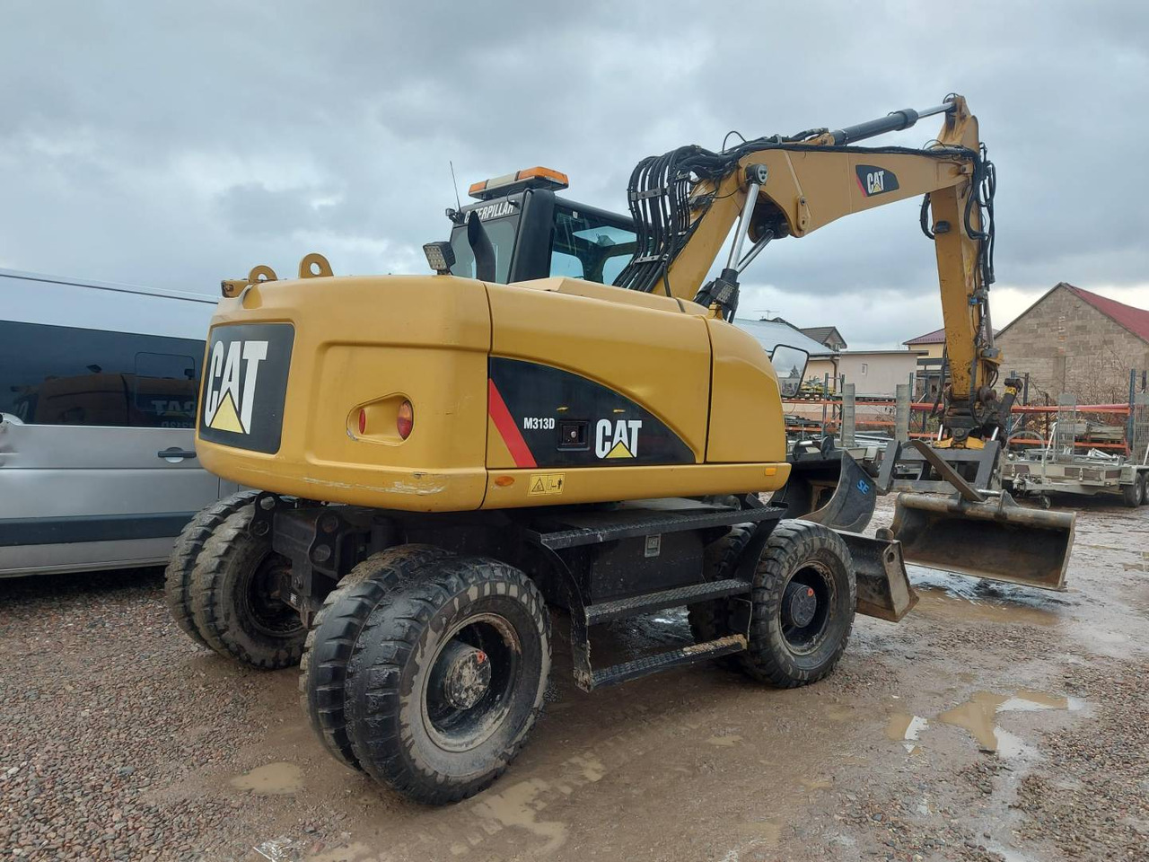 CAT M313D - Bager točkaš: slika 3 CAT M313D - Bager točkaš: slika 3