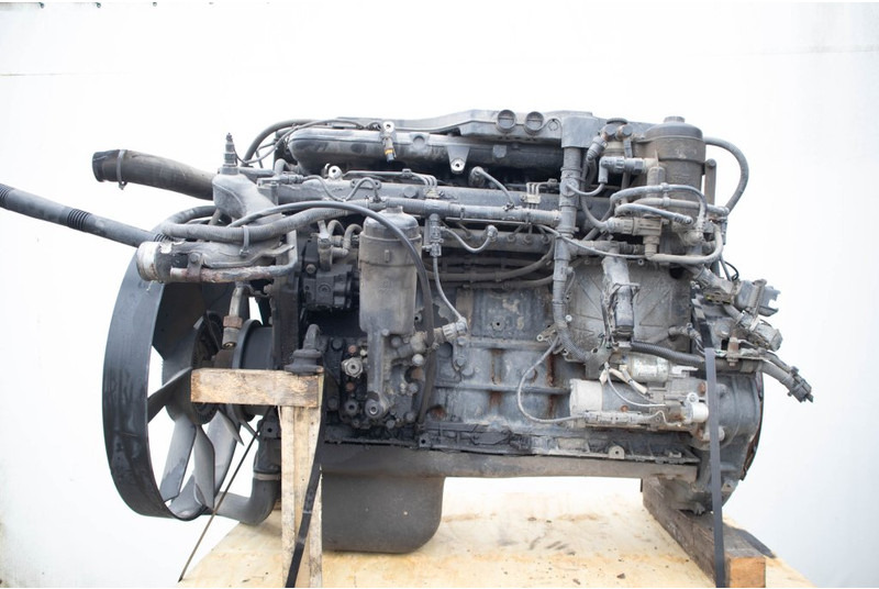 MAN D0836LFL40 EURO2 240 PS - Motor za Kamion: slika 3 MAN D0836LFL40 EURO2 240 PS - Motor za Kamion: slika 3