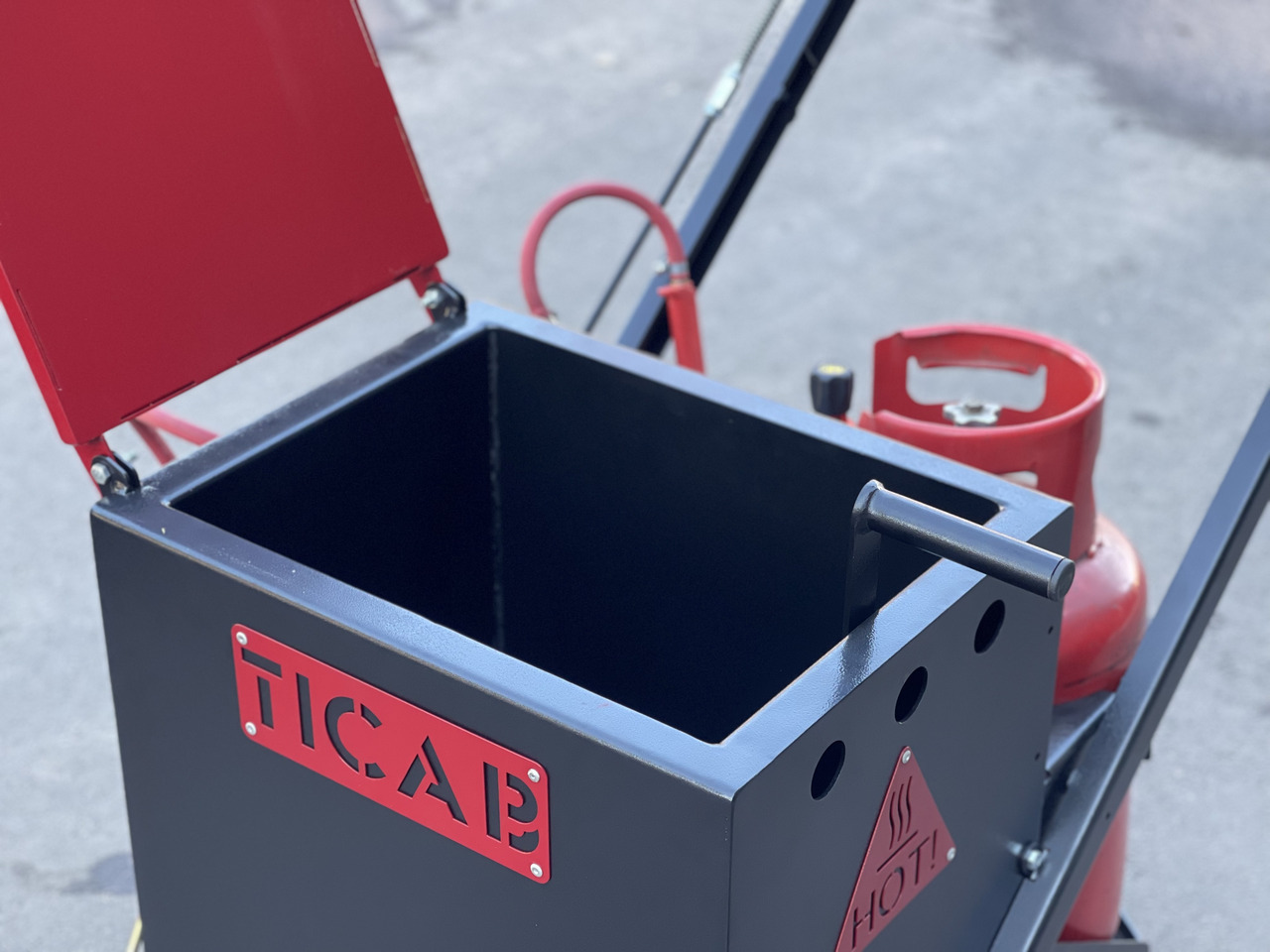 TICAB Manufacturer, Mini Crack Sealing Machine , Hand Push Crack Fill Machine - Prskalica bitu-emulzije: slika 4 TICAB Manufacturer, Mini Crack Sealing Machine , Hand Push Crack Fill Machine - Prskalica bitu-emulzije: slika 4