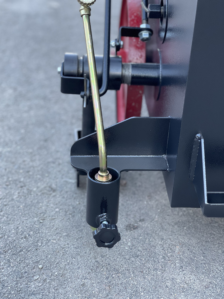 Novu Prskalica bitu-emulzije TICAB Mini Crack Sealing Machine , Hand Push Crack Fill Machine, Manufacturer: slika 8