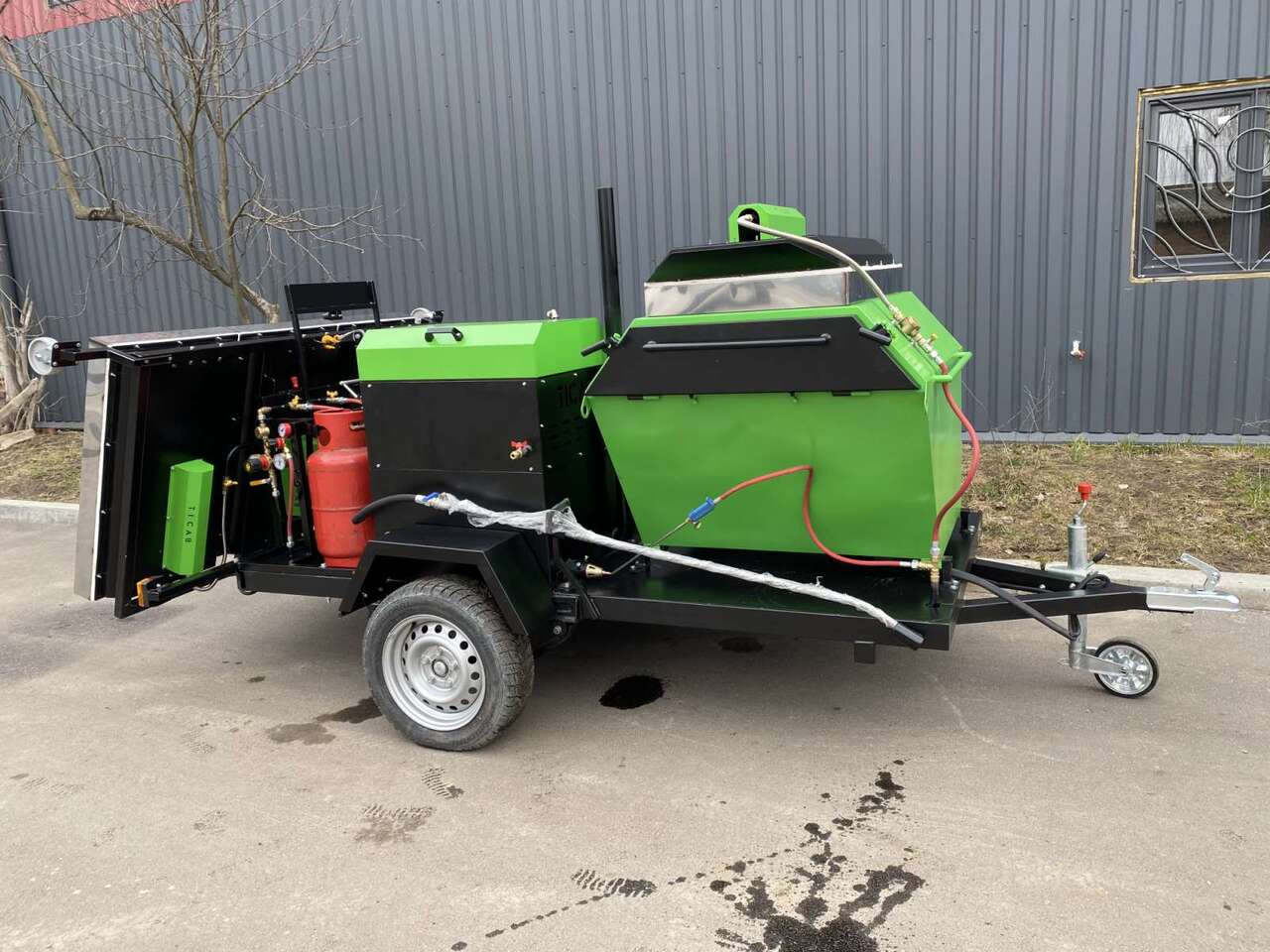 TICAB New Pothole Patching Machine, Asphalt Infrared Patching, Manufacturer, MIRA-3 - Mašina za asfalt: slika 4 TICAB New Pothole Patching Machine, Asphalt Infrared Patching, Manufacturer, MIRA-3 - Mašina za asfalt: slika 4