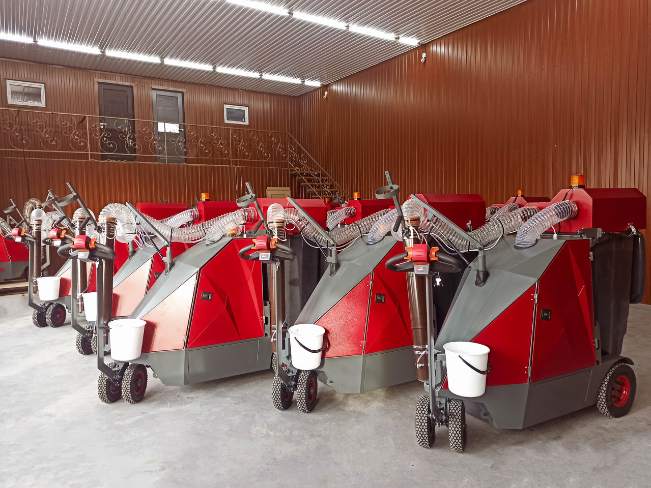 ТІСАВ Street Vacuum Cleaner, Outdoor Vacuum Sweeper, Manufacturer, City Ant - Industrijski usisivač: slika 4 ТІСАВ Street Vacuum Cleaner, Outdoor Vacuum Sweeper, Manufacturer, City Ant - Industrijski usisivač: slika 4