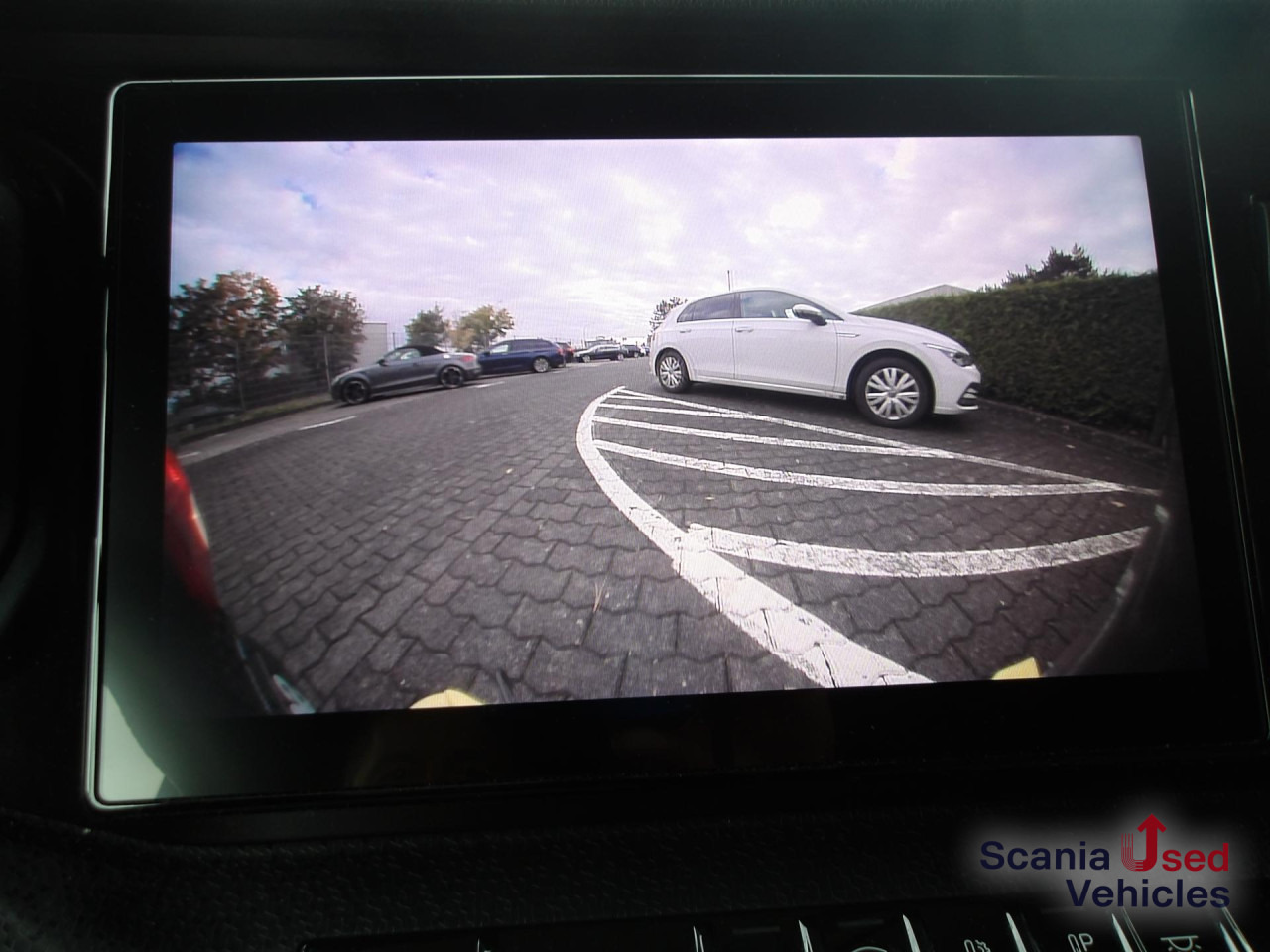 SCANIA R 460 EB - MEGA - HIGHLINE - 2x TANKs - ACC - Tegljač: slika 2 SCANIA R 460 EB - MEGA - HIGHLINE - 2x TANKs - ACC - Tegljač: slika 2