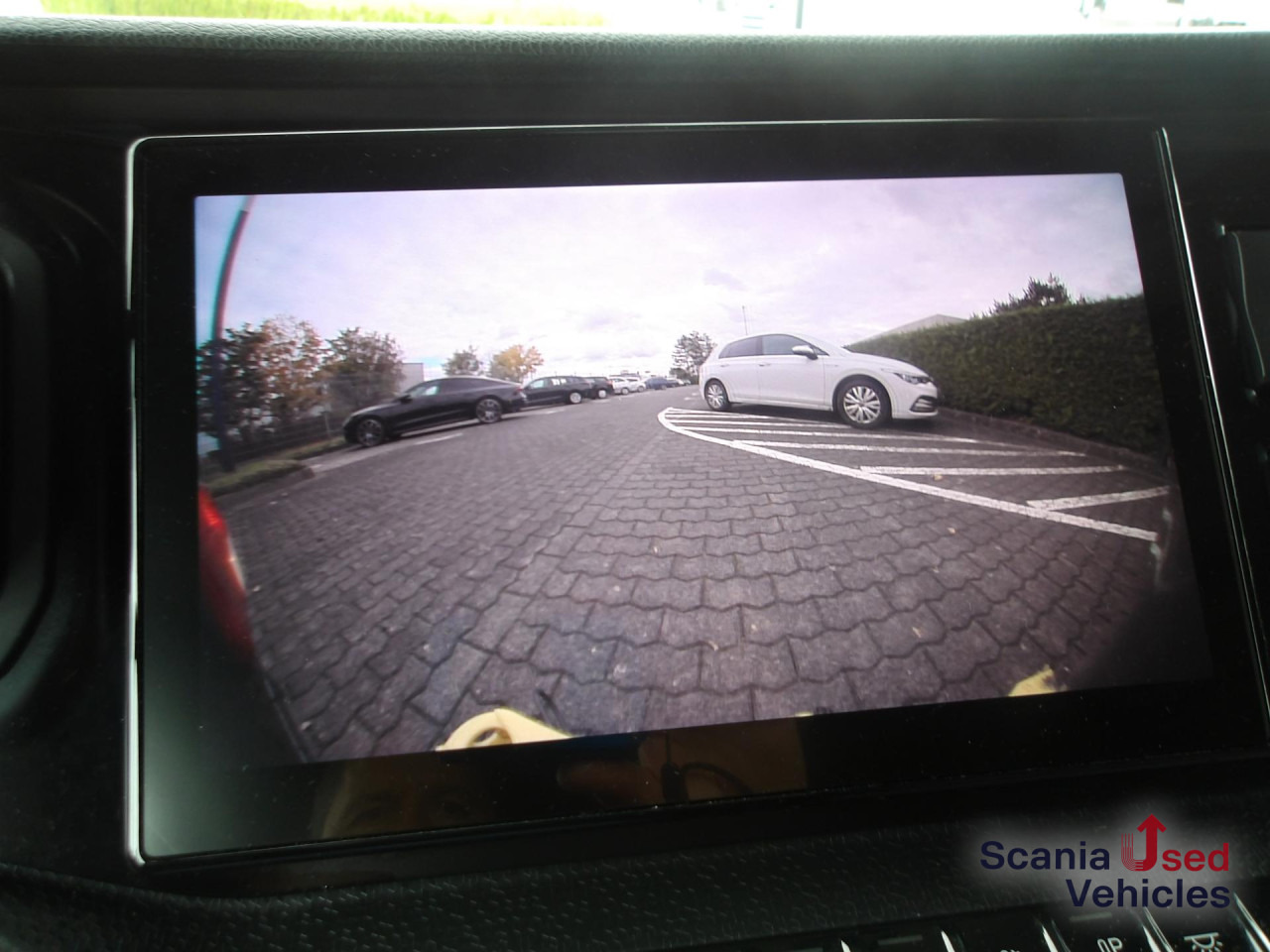 SCANIA R 460 EB - MEGA - HIGHLINE - 2x TANKs - ACC - Tegljač: slika 2 SCANIA R 460 EB - MEGA - HIGHLINE - 2x TANKs - ACC - Tegljač: slika 2