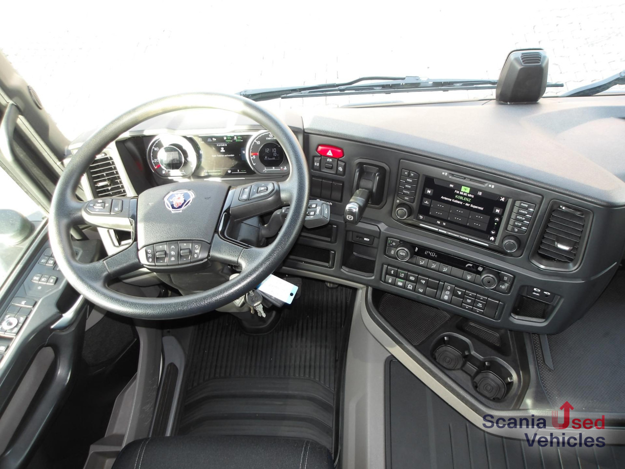 SCANIA R 460 NA - HYDRAULIK - ACC - HIGHLINE - ADR AT - Tegljač: slika 3 SCANIA R 460 NA - HYDRAULIK - ACC - HIGHLINE - ADR AT - Tegljač: slika 3